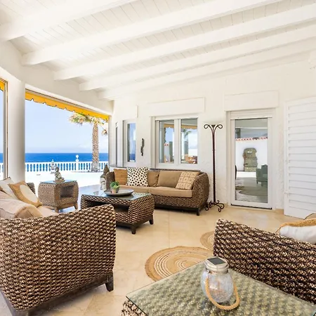 Atlantic Dream With Pool And Jacuzzi Only Adults Вилла *